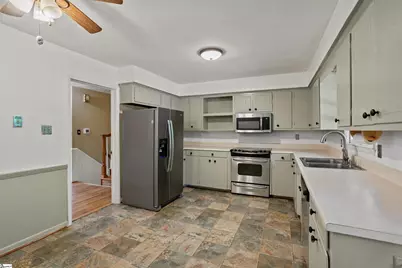 295 Fairlane Drive, Spartanburg, SC 29307 - Photo 7