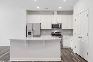 303 E Compass Wy, Easley, SC 29640 - Photo 5