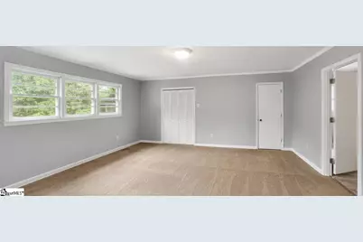 111 Bethune Street, Greenwood, SC 29646 - Photo 3