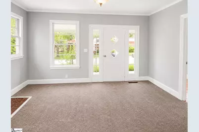 111 Bethune Street, Greenwood, SC 29646 - Photo 11