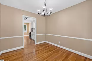 210 Saratoga Dr, Greer, SC 29650 - Photo 9