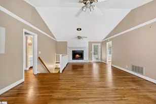 210 Saratoga Dr, Greer, SC 29650 - Photo 13