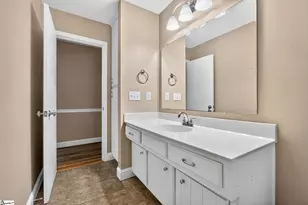 210 Saratoga Dr, Greer, SC 29650 - Photo 23