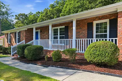 423 Indian Trail, Taylors, SC 29687 - Photo 3