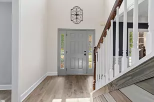 200 Rivanna Ln, Greenville, SC 29607 - Photo 3