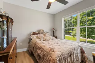 34 Perkins Ct, Greer, SC 29651 - Photo 27