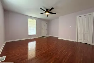213 Magnolia St, Clinton, SC 29325 - Photo 5
