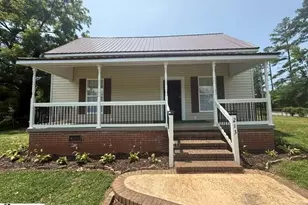 213 Magnolia St, Clinton, SC 29325 - Photo 1