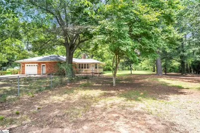 201 Calhoun Road, Belton, SC 29627 - Photo 5