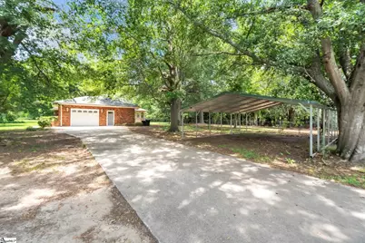 201 Calhoun Road, Belton, SC 29627 - Photo 3