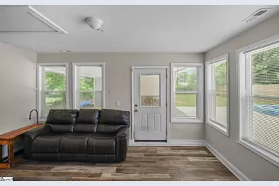 206 Carey Avenue, Greer, SC 29651 - Photo 7