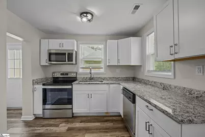 206 Carey Avenue, Greer, SC 29651 - Photo 13
