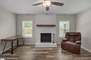 206 Carey Ave, Greer, SC 29651 - Photo 9