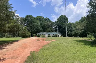 221 Welborn Rd, Pickens, SC 29671 - Photo 1