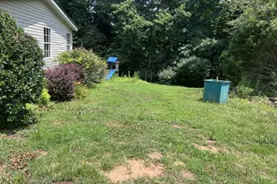 221 Welborn Rd, Pickens, SC 29671 - Photo 19