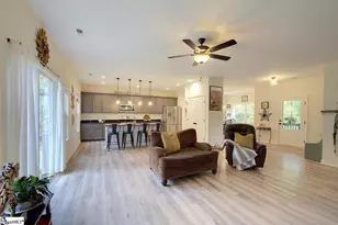 54 Lakeview Rd, Fountain Inn, SC 29644 - Photo 15