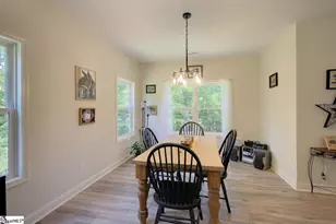 54 Lakeview Rd, Fountain Inn, SC 29644 - Photo 9