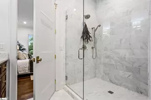 210 W Mountainview Ave, Greenville, SC 29609 - Photo 23