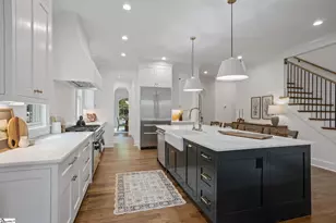 210 W Mountainview Ave, Greenville, SC 29609 - Photo 7