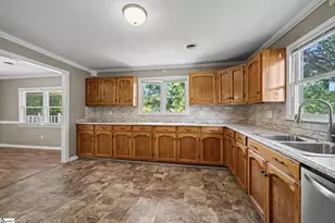 7809 Moorefield Memorial Hwy, Liberty, SC 29657 - Photo 15
