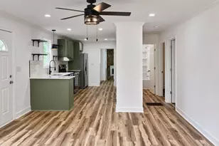105 S Estate Dr, Greenville, SC 29605 - Photo 11
