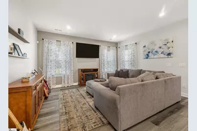 2016 Sousa Court, Spartanburg, SC 29307 - Photo 9