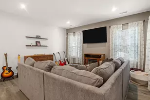 2016 Sousa Ct, Spartanburg, SC 29307 - Photo 7