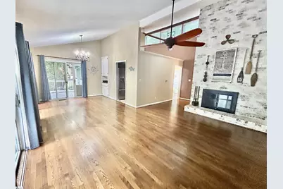 121 Circle Drive, Townville, SC 29689 - Photo 5