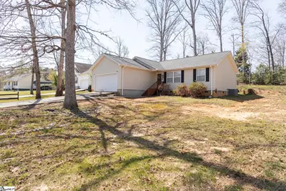 107 Brookside Circle, Honea Path, SC 29654 - Photo 3