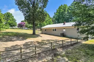 116 Valley Dr, Greer, SC 29651 - Photo 23