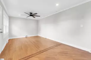 116 Valley Dr, Greer, SC 29651 - Photo 3