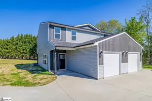 4050 Parris Bridge Rd, Boiling Springs, SC 29316 - Photo 3