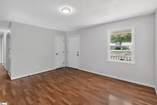 17 Queens St, Fountain Inn, SC 29644 - Photo 5