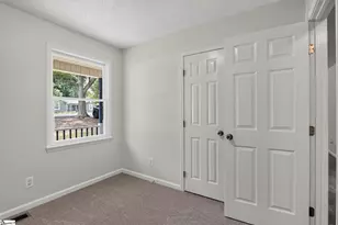 17 Queens St, Fountain Inn, SC 29644 - Photo 9