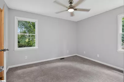 17 Queens Street, Fountain Inn, SC 29644 - Photo 11