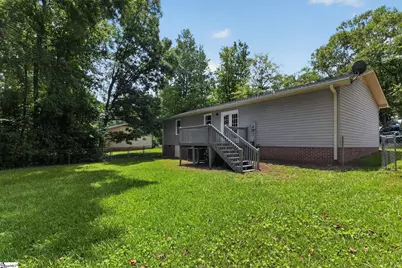 17 Queens Street, Fountain Inn, SC 29644 - Photo 1
