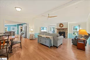 414 S Cove Rd, Seneca, SC 29672 - Photo 9