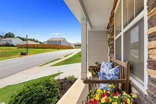 207 Ashwood Wy, Easley, SC 29640 - Photo 3