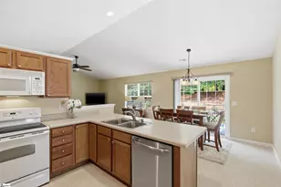 115 Sturgeon Bay Dr, Taylors, SC 29687 - Photo 13