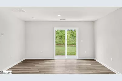 127 Lazzon Road, Moore, SC 29369 - Photo 5