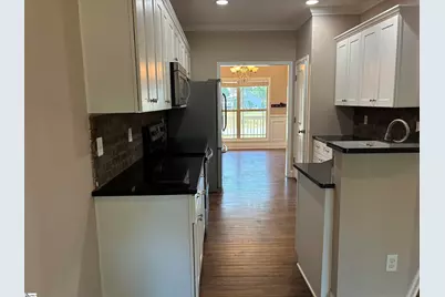 1000 Sheila Avenue, Greer, SC 29651 - Photo 5