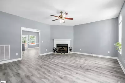 402 Hamilton Forest Drive, Easley, SC 29640 - Photo 3