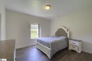 274 Millwood Ln, Wellford, SC 29385 - Photo 9