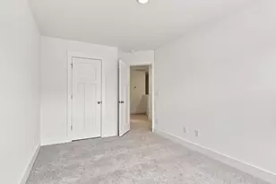 609 E Norvell Ct, Spartanburg, SC 29307 - Photo 17