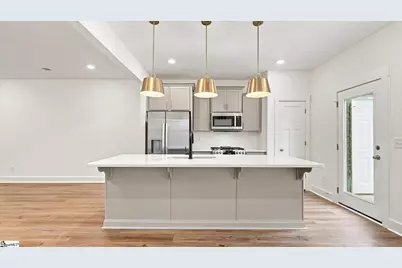 609 E Norvell Court, Spartanburg, SC 29307 - Photo 3
