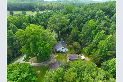 3573 Moorefield Memorial Highway, Pickens, SC 29671 - Photo 17