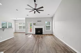 240 Rivers Edge Cir, Simpsonville, SC 29680 - Photo 5