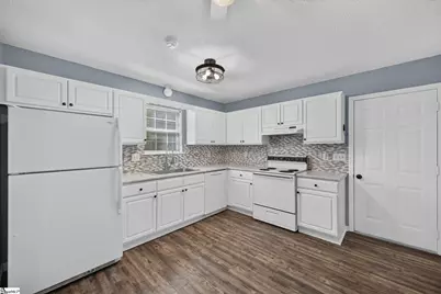 109 Twin Falls Drive, Simpsonville, SC 29680 - Photo 13