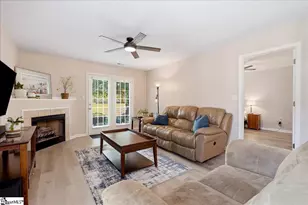 314 Calhoun Estates Dr, Spartanburg, SC 29307 - Photo 3
