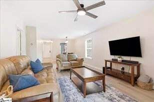 314 Calhoun Estates Dr, Spartanburg, SC 29307 - Photo 9